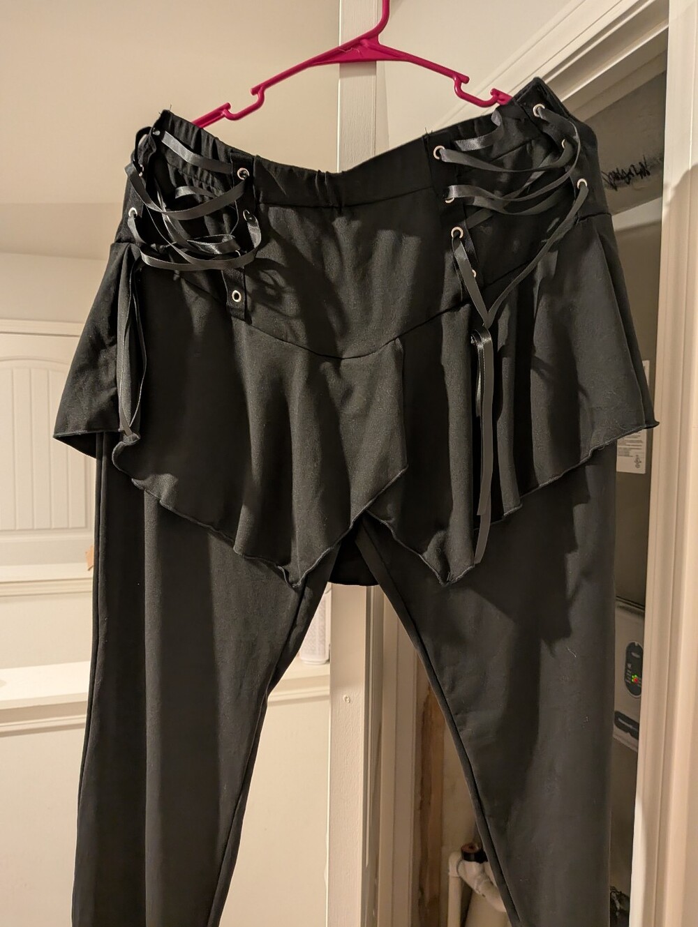 Black Lace-Up Ruffle Skirted Leggings